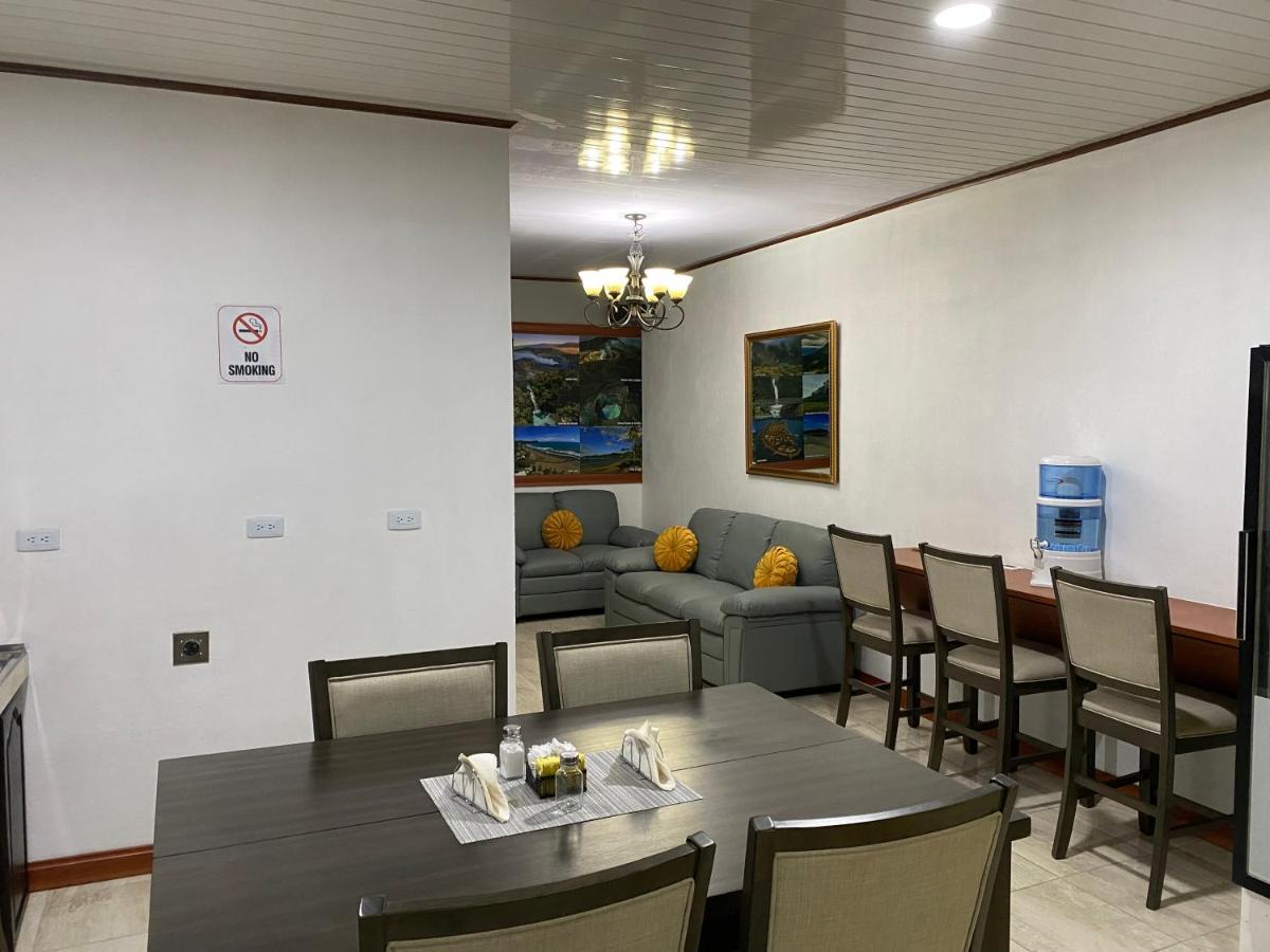 Hotel El Coco Alajuela Ngoại thất bức ảnh